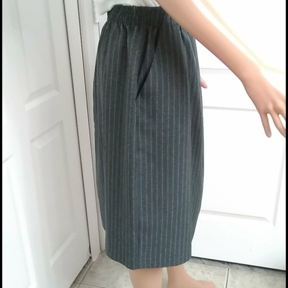NWOT Ladies Skirt with Pockets Size LP by Donnkenny - Picture 5 of 14